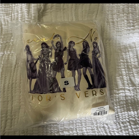 Speak Now Taylor’s version Beige Hoodie Eras - Picture 4 of 4